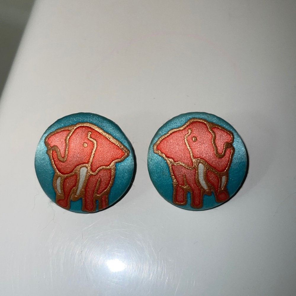 Vintage button elephant earrings